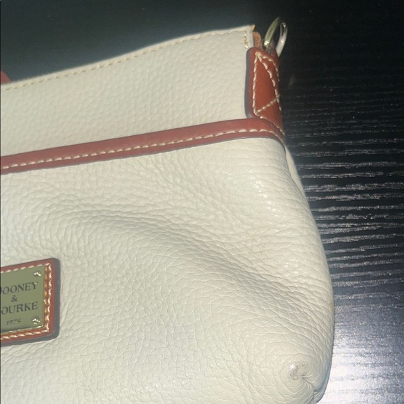 Dooney & Bourke 2piece clutch and coin purse - Picture 6 of 16